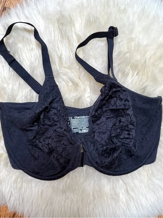 Chantelle Black Nora Front-Closure molded underwire convertible bra - 34DDD - Picture 2 of 3